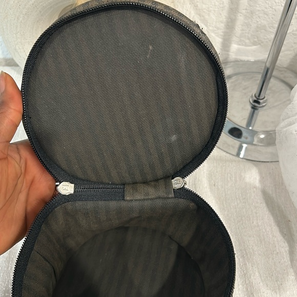 FENDI Cosmetics  pouch  Vintage Authentic - Picture 9 of 12